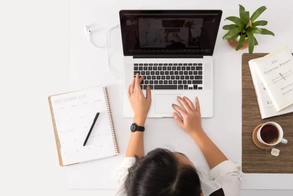 Cách tự học trở thành Copywriter