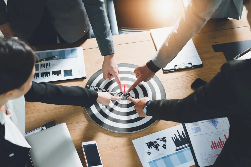 Target là gì? 3 bước target thị trường mục tiêu hiệu quả