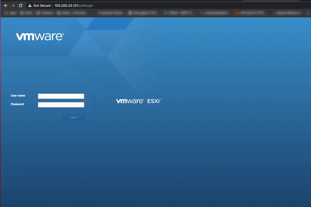 Đăng nhập vào giao diện website quản trị trên VMware