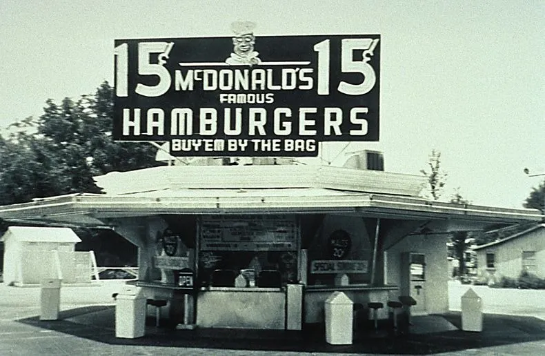 Cửa hàng McDonald’s đầu tiên